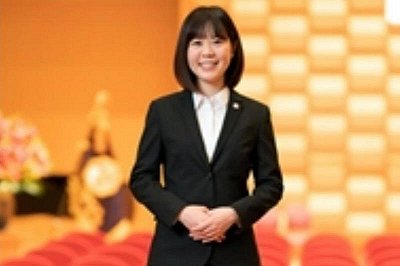 学校標準服にユニクロ オーダー感覚 専門スタッフが採寸 商社 流通 サービス ニュース 日刊工業新聞 電子版