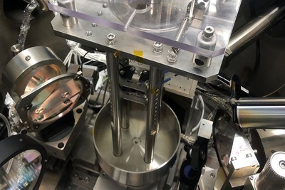 レーザー核融合 燃料投入頻度10倍に 光産業創成大が装置 科学技術 大学 ニュース 日刊工業新聞 電子版