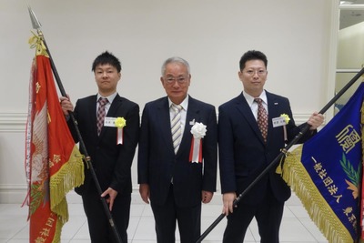 都溶接協会 溶接競技優勝の石井 野沢氏表彰 地域経済 ニュース 日刊工業新聞 電子版