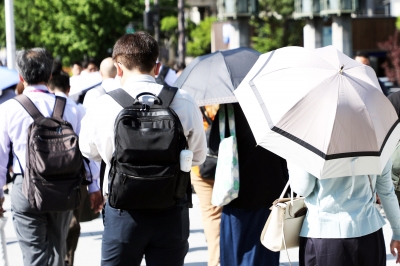 深層断面／リファラル採用、中小の味方に　従業員からの紹介、人手不足解決